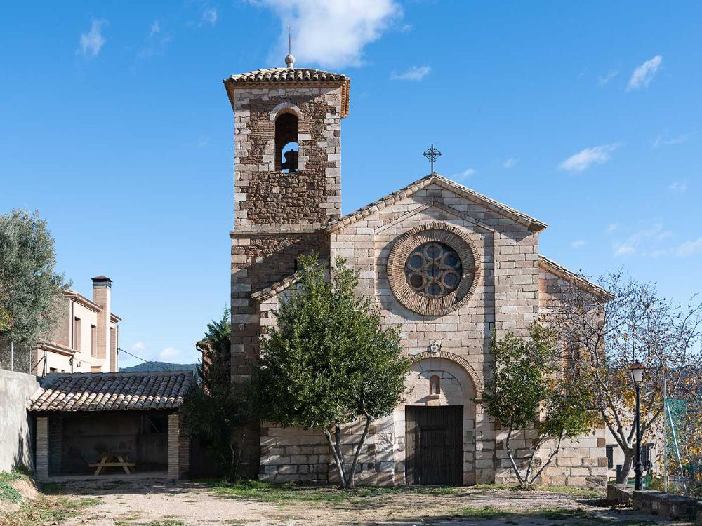 Imagen: Torre de la Iglesia de Asque